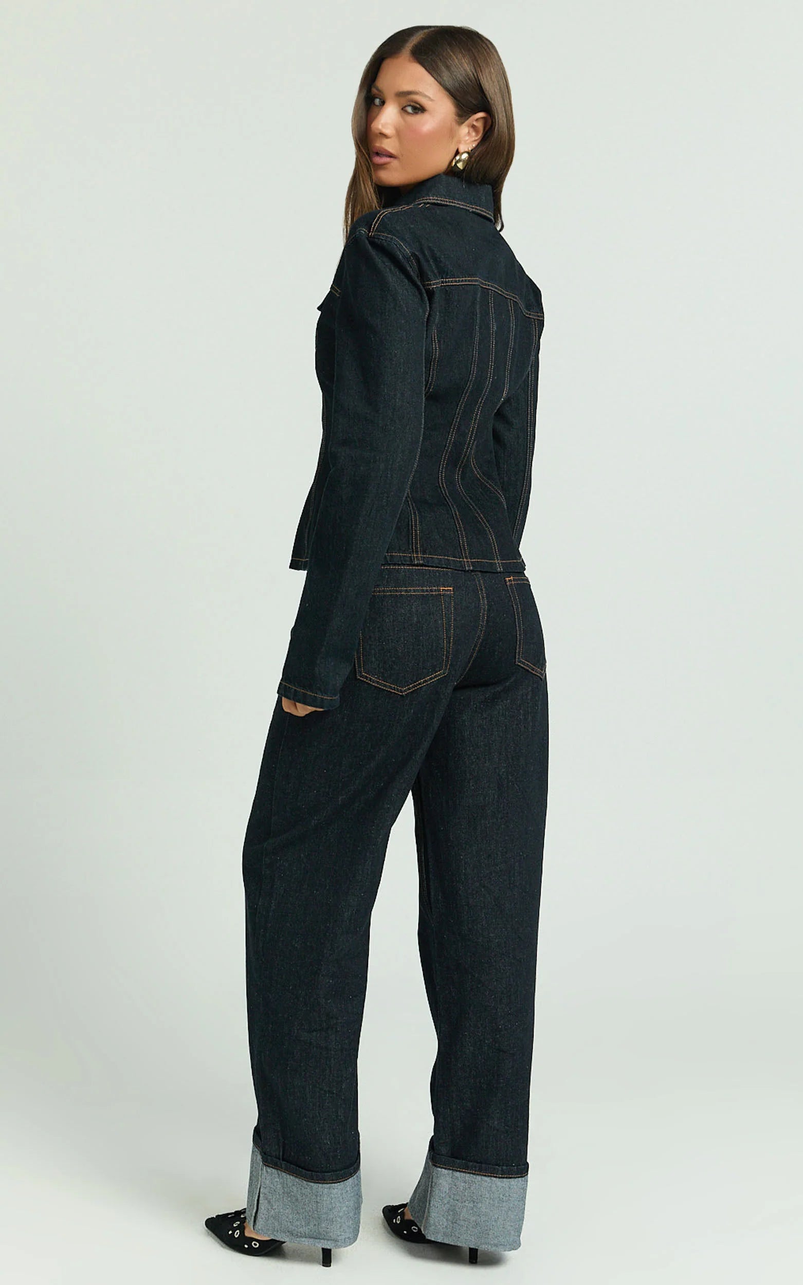 Lioness - Top Model Cuffed Jeans in Dark Denim