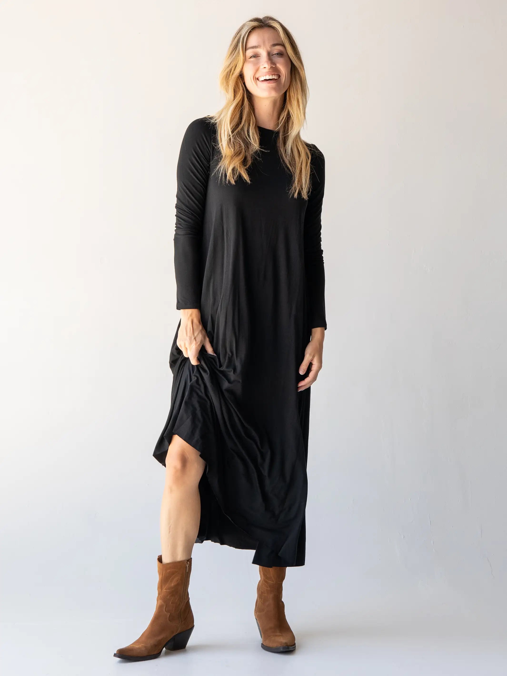 Stevie ButterSoft Knit Maxi Dress - Black