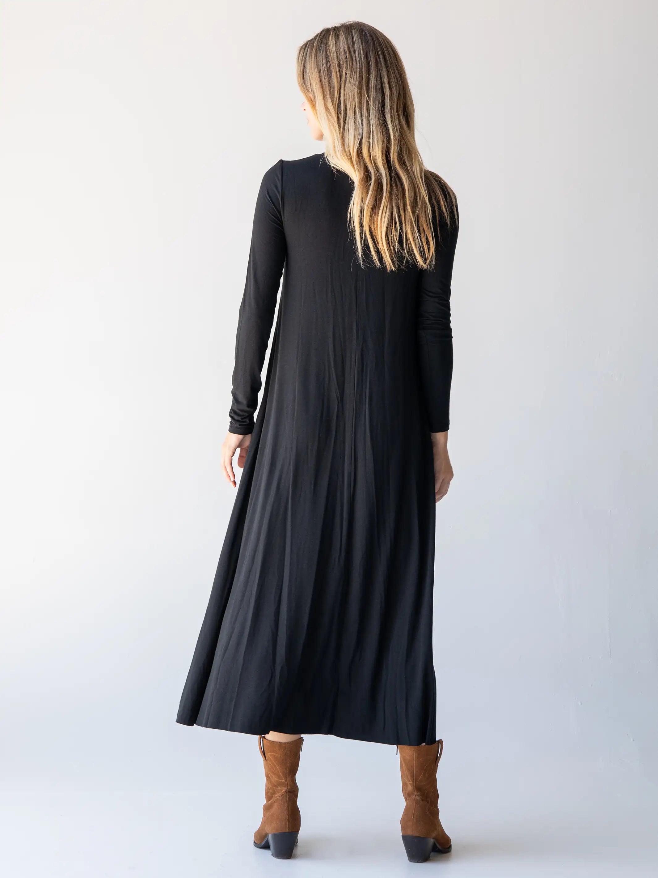 Stevie ButterSoft Knit Maxi Dress - Black