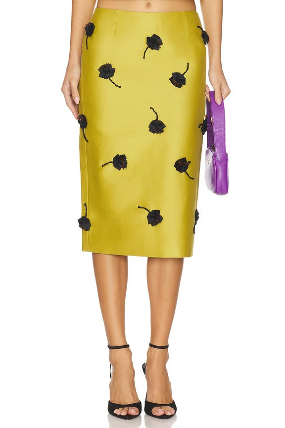 Back Slit Straight Skirt