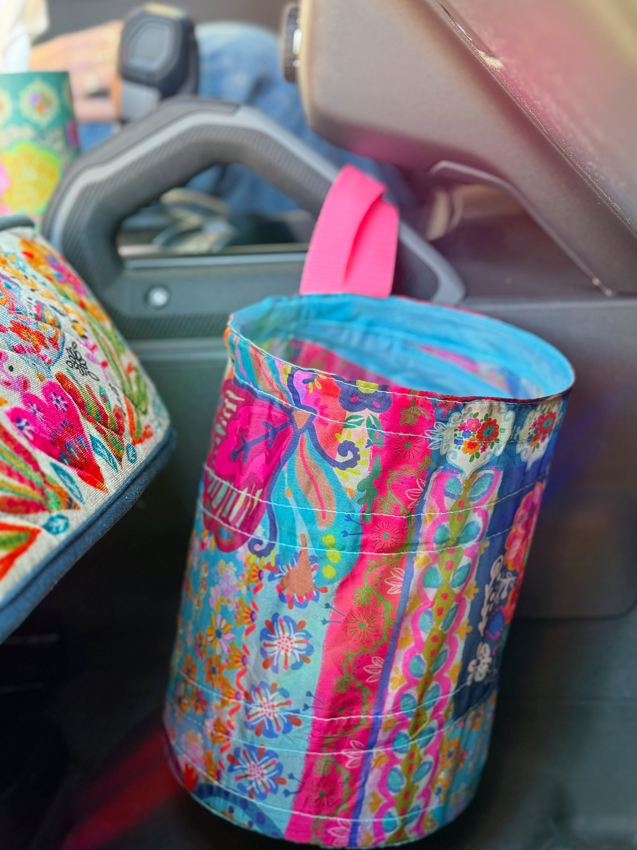 Pop-Up Car Trash Can - Floral Patchwork
