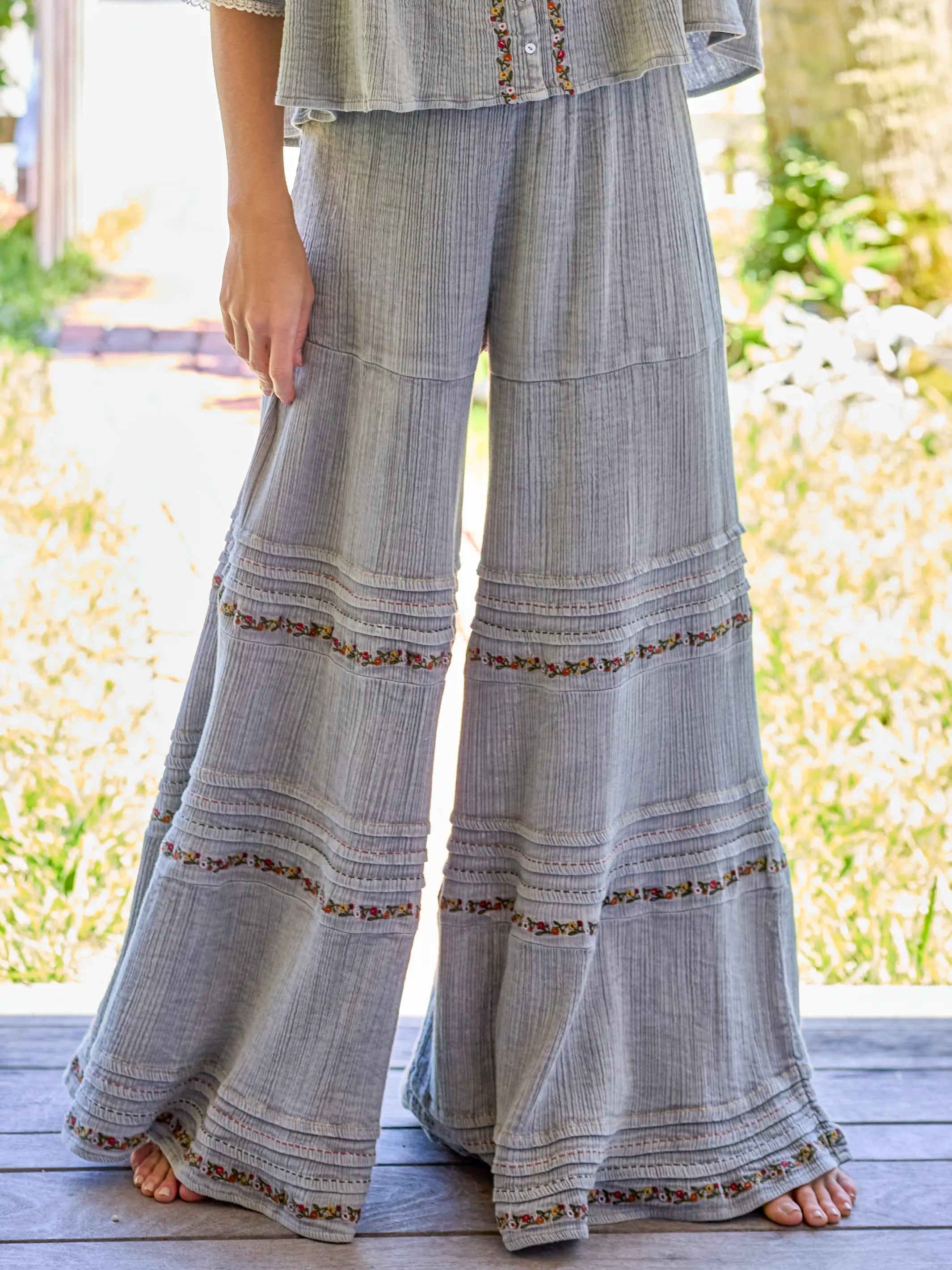Patti Embroidered Cotton Palazzo Pants - Light Grey