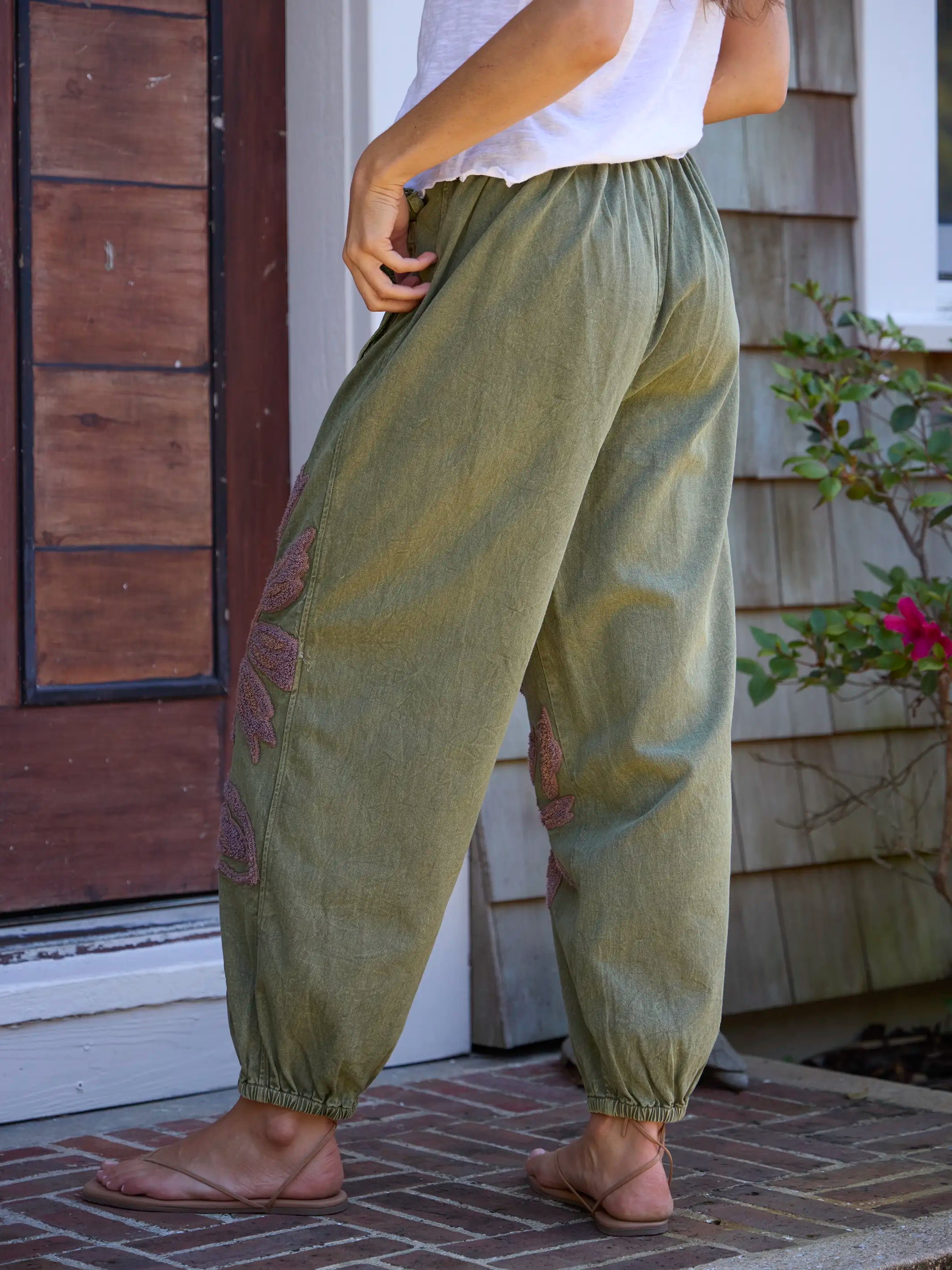Lo Tufted Cotton Applique Pants - Olive