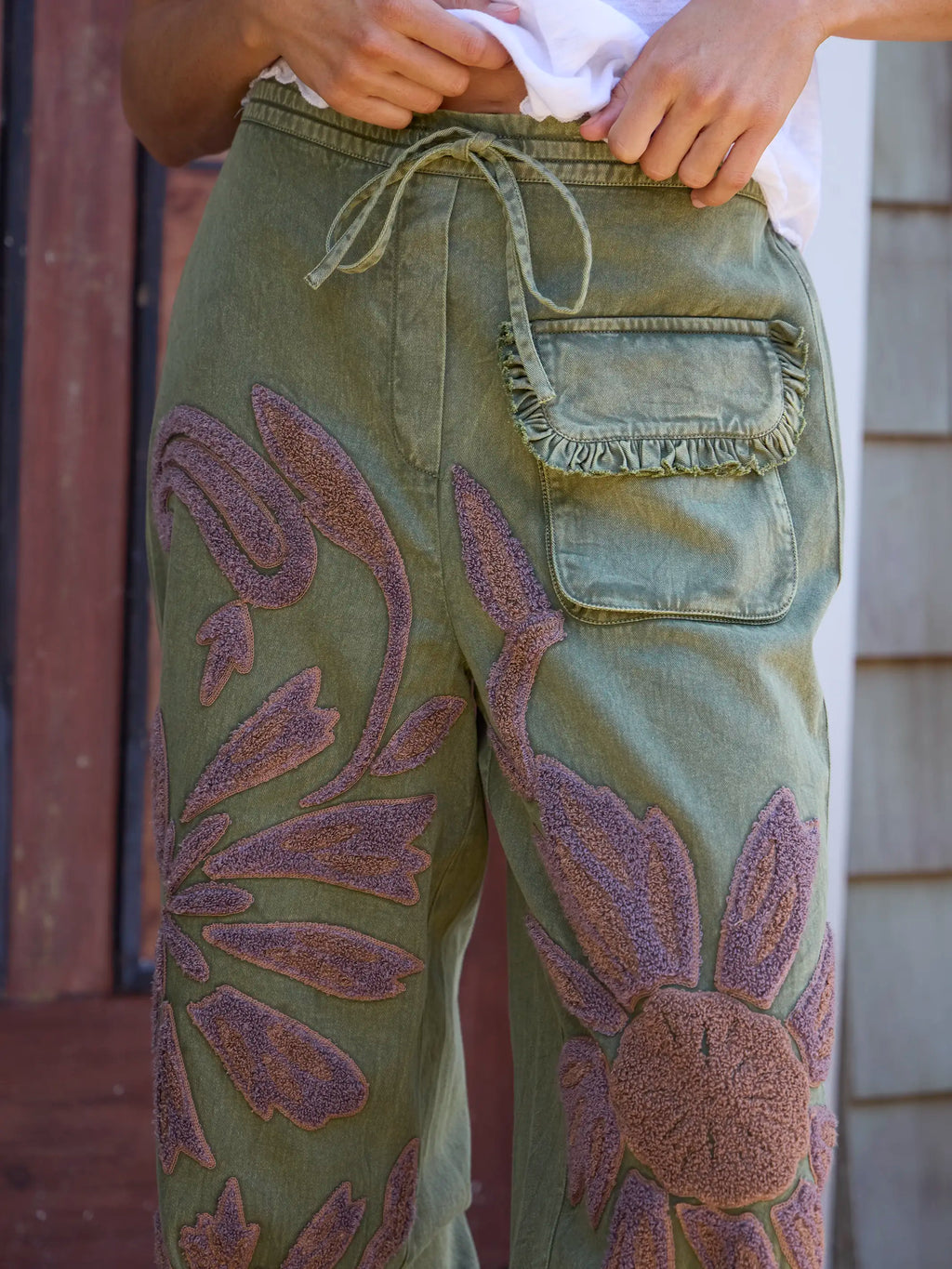 Lo Tufted Cotton Applique Pants - Olive