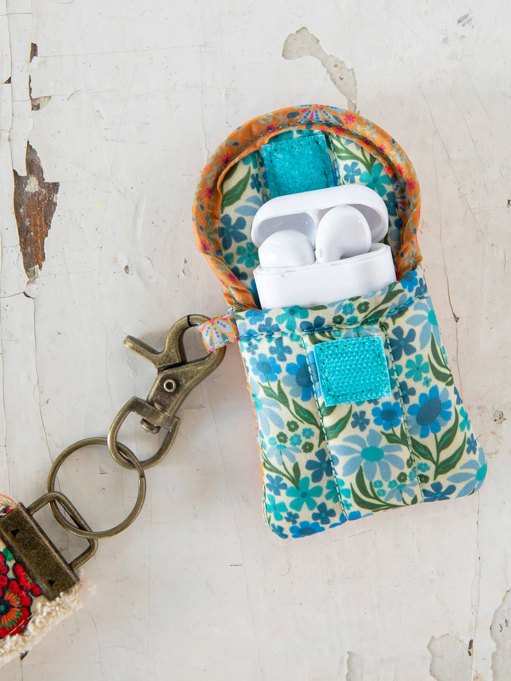 Earbud Case - Yellow Garland Medallion