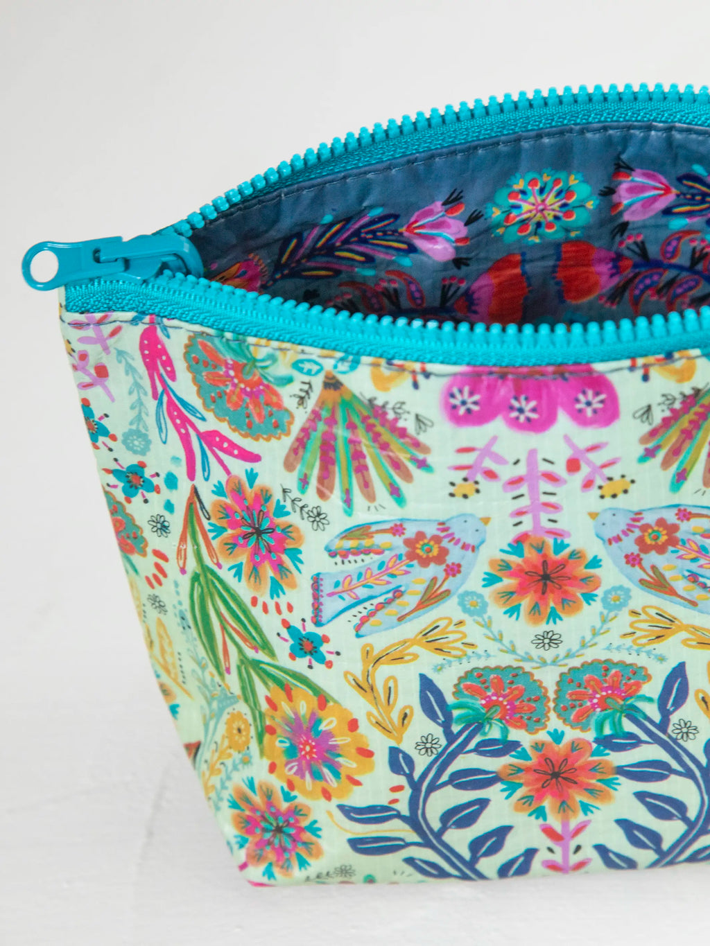 Small Recycled Reversible Zipper Pouch - Cream Floral