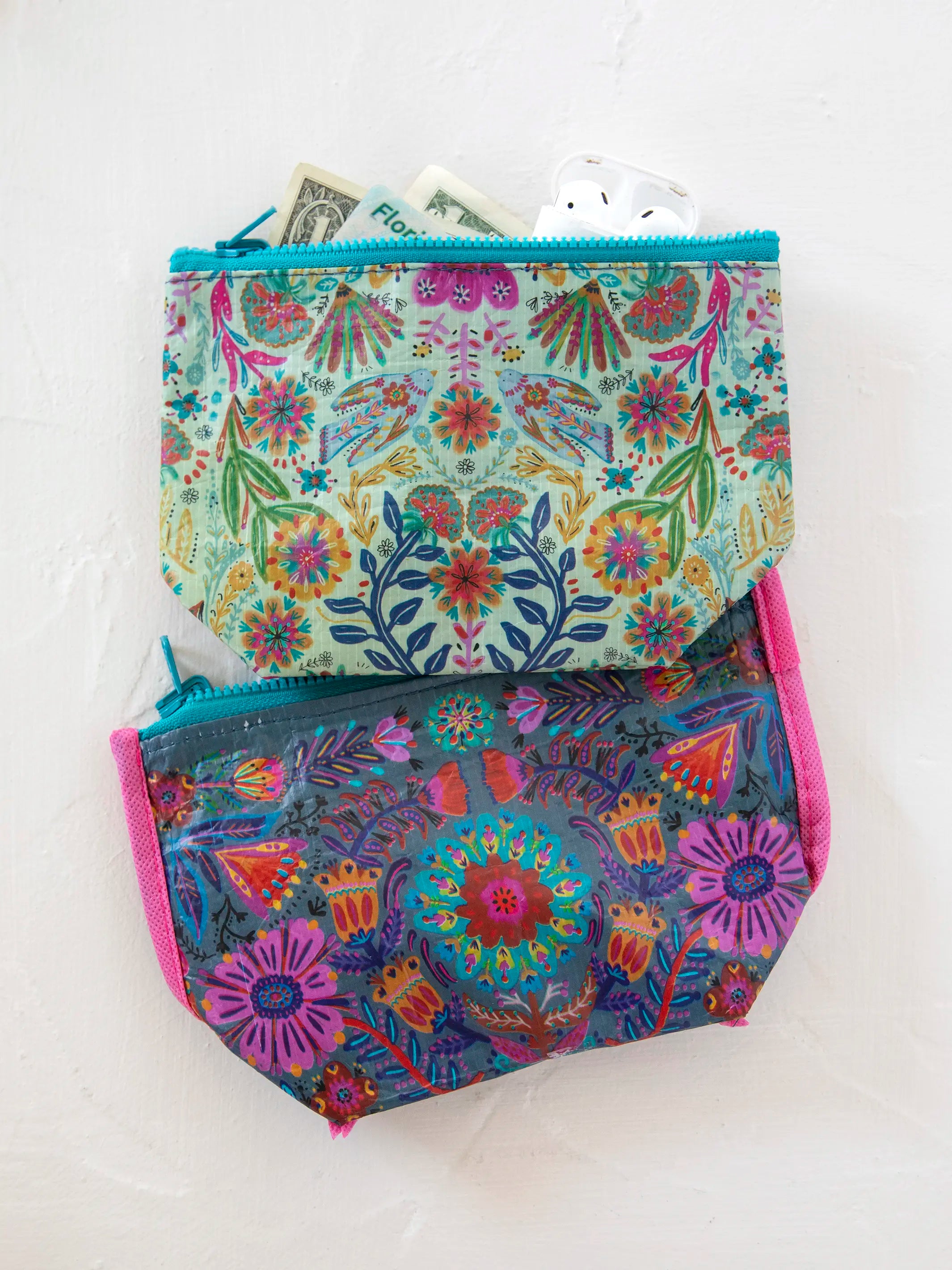Small Recycled Reversible Zipper Pouch - Cream Floral