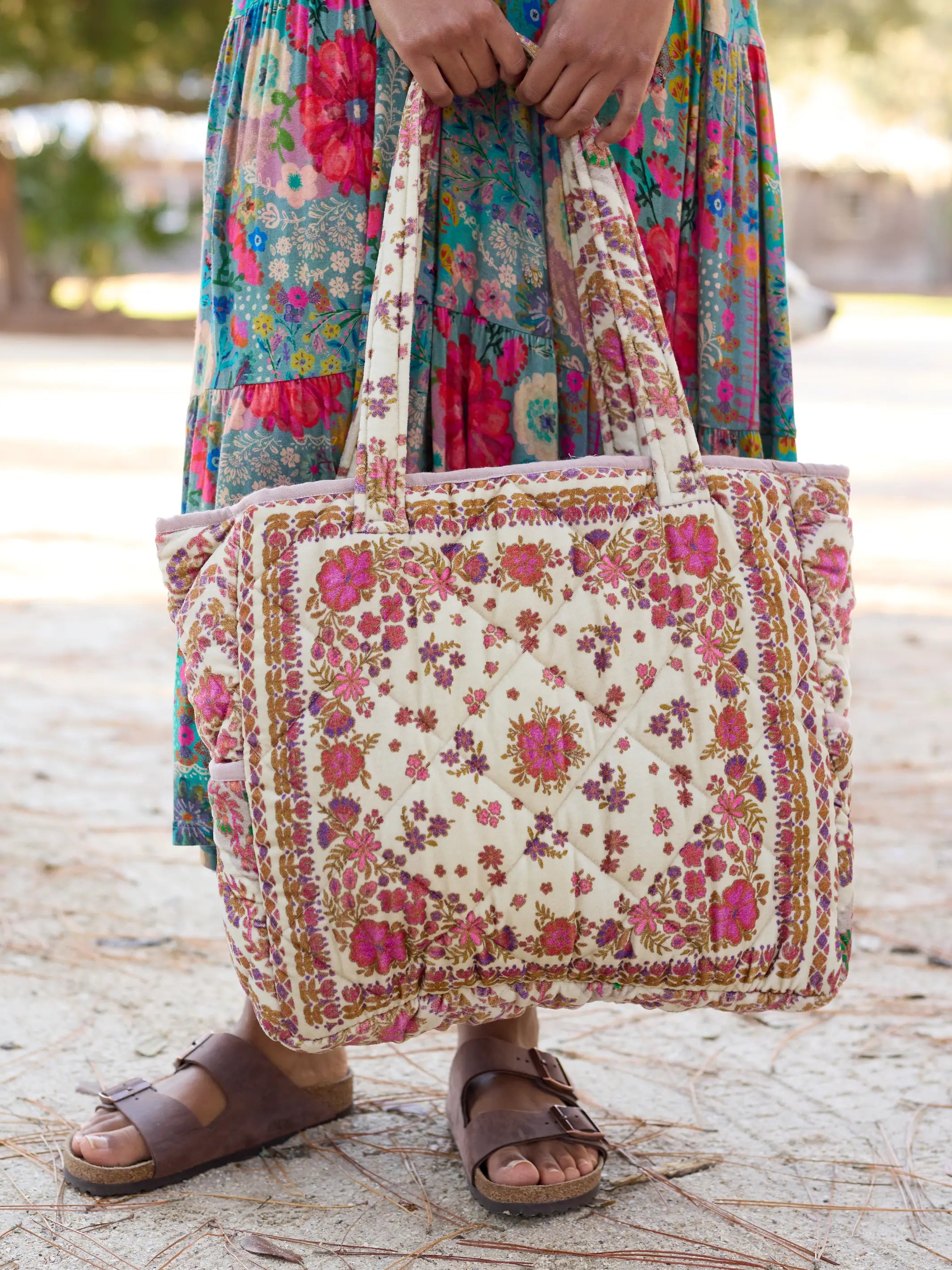 Velvet Tote Bag - Barcelona Mandala