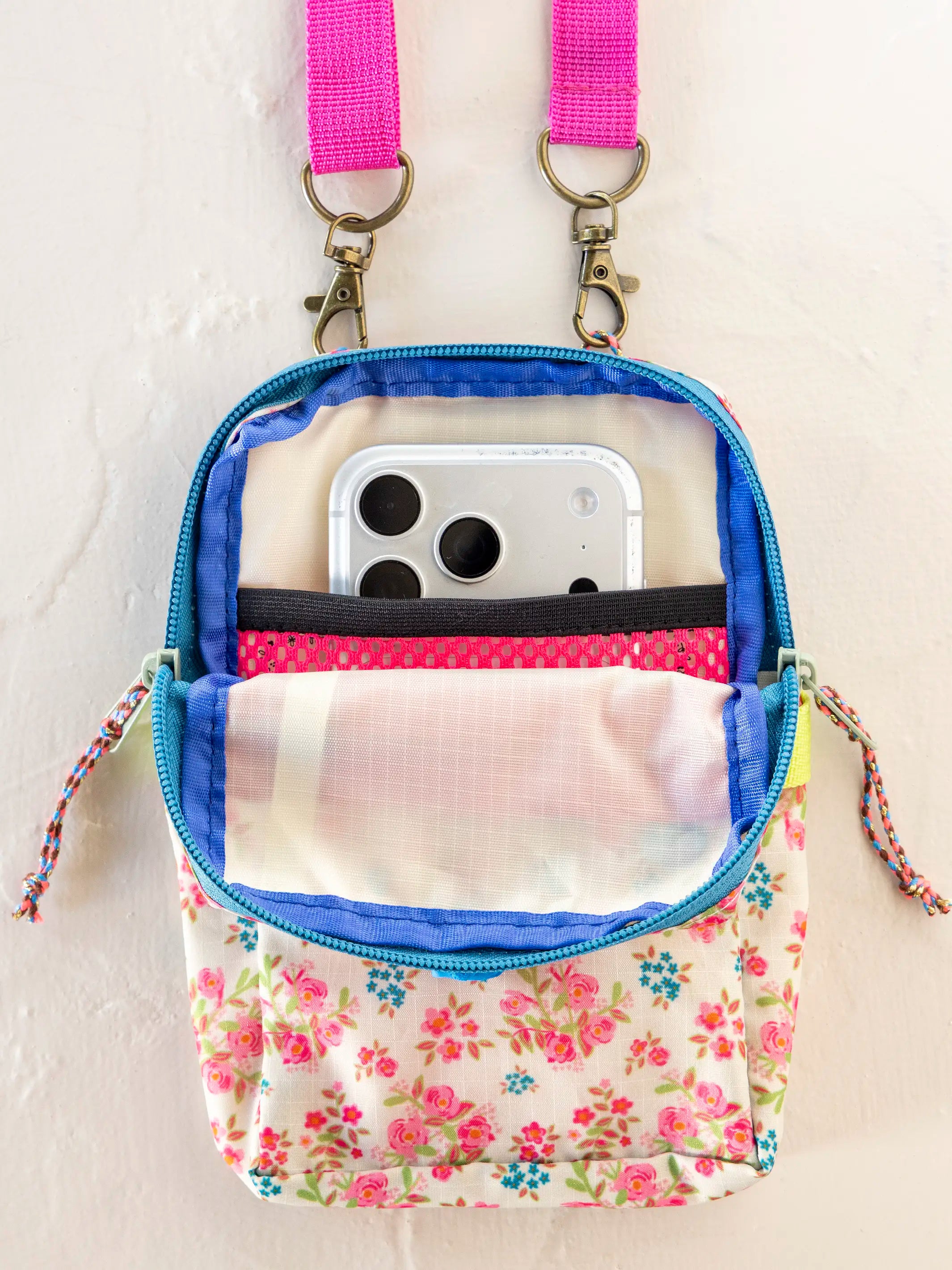 8-in-1 Pocket Crossbody - Pink Bouquet
