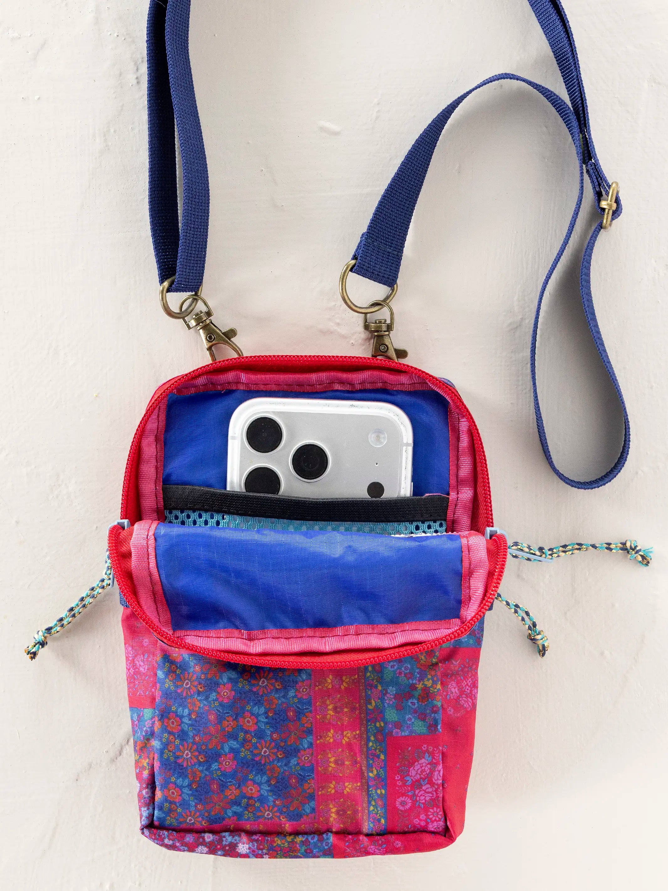 8-in-1 Pocket Crossbody - Jewel Positano Scarf