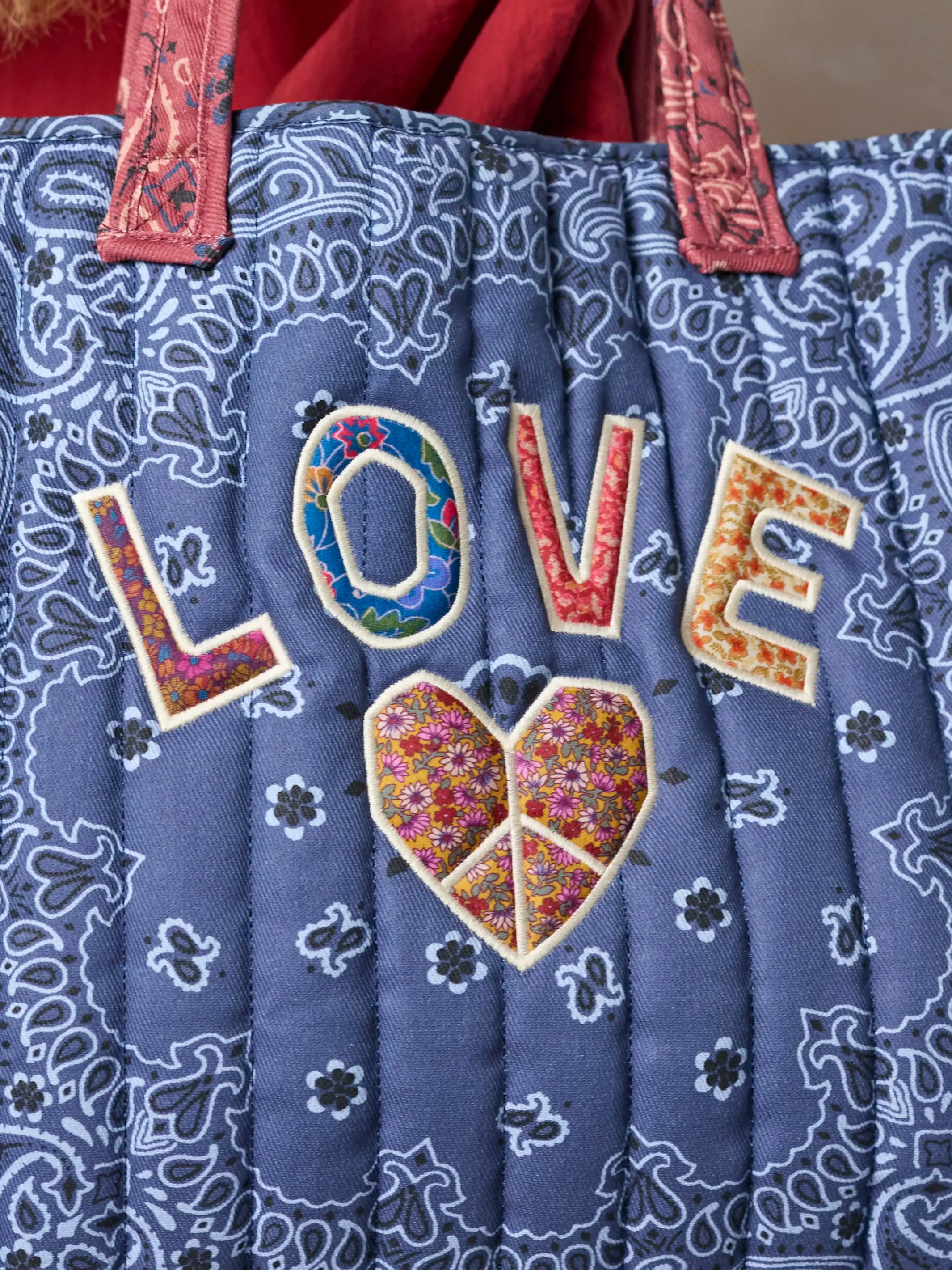 Quilted Applique Love Tote Bag - Blue Classic Bandana