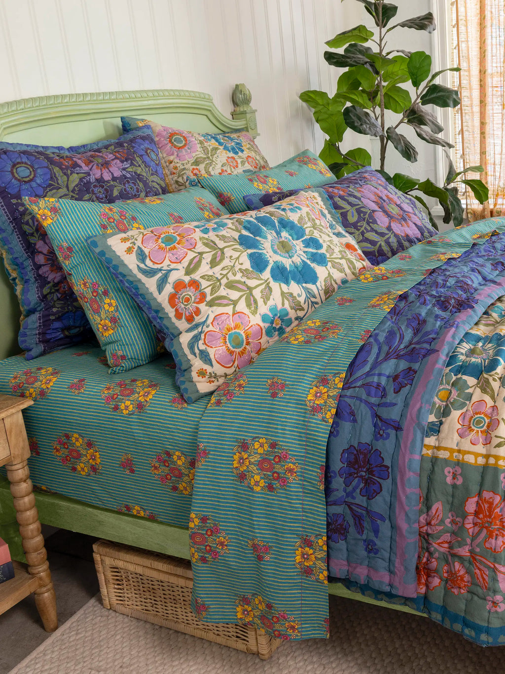 Bungalow Reversible Cotton Quilt - Flower Spell Bandana
