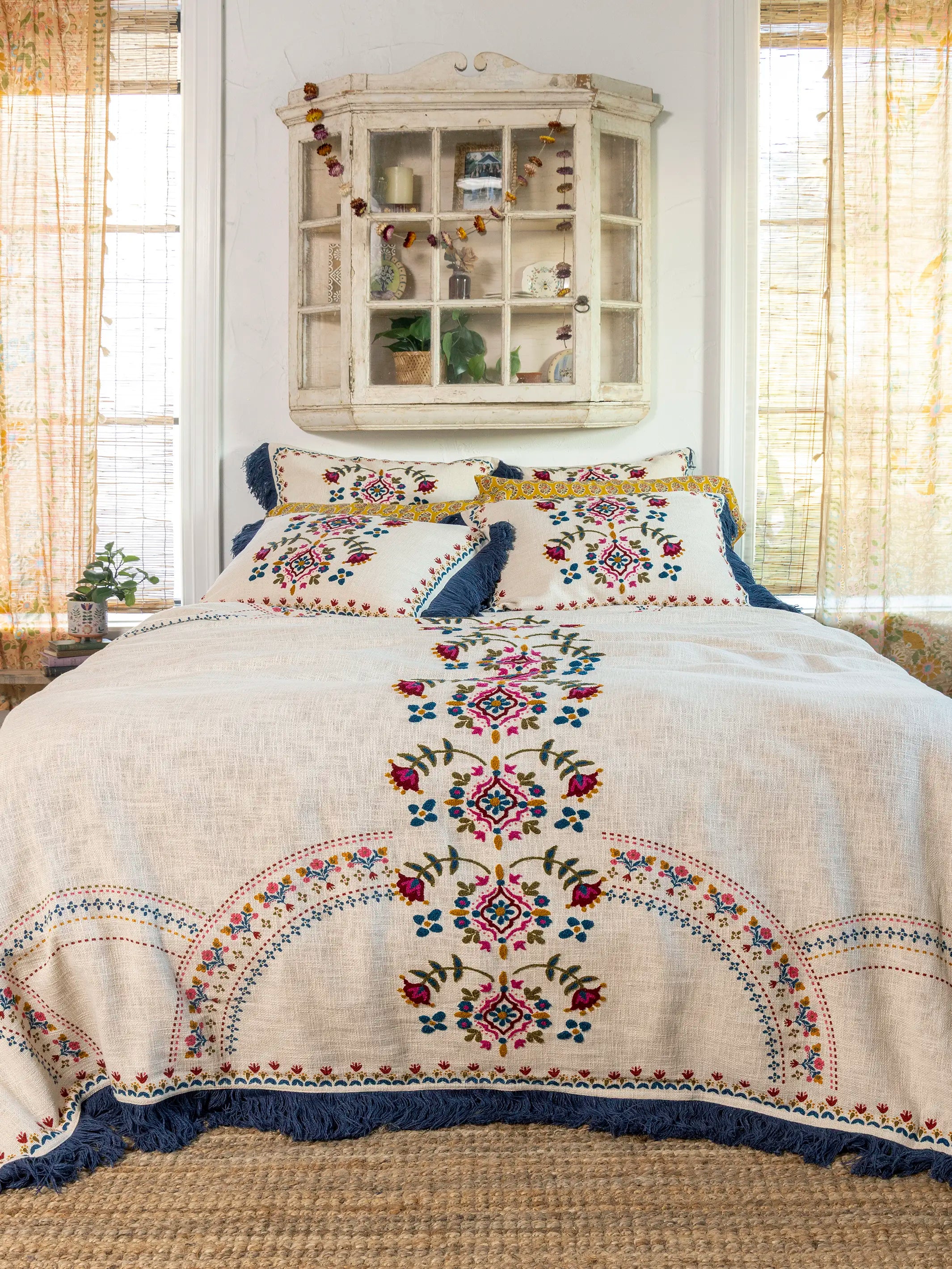 Cotton Slub Tufted Bedspread - Cream