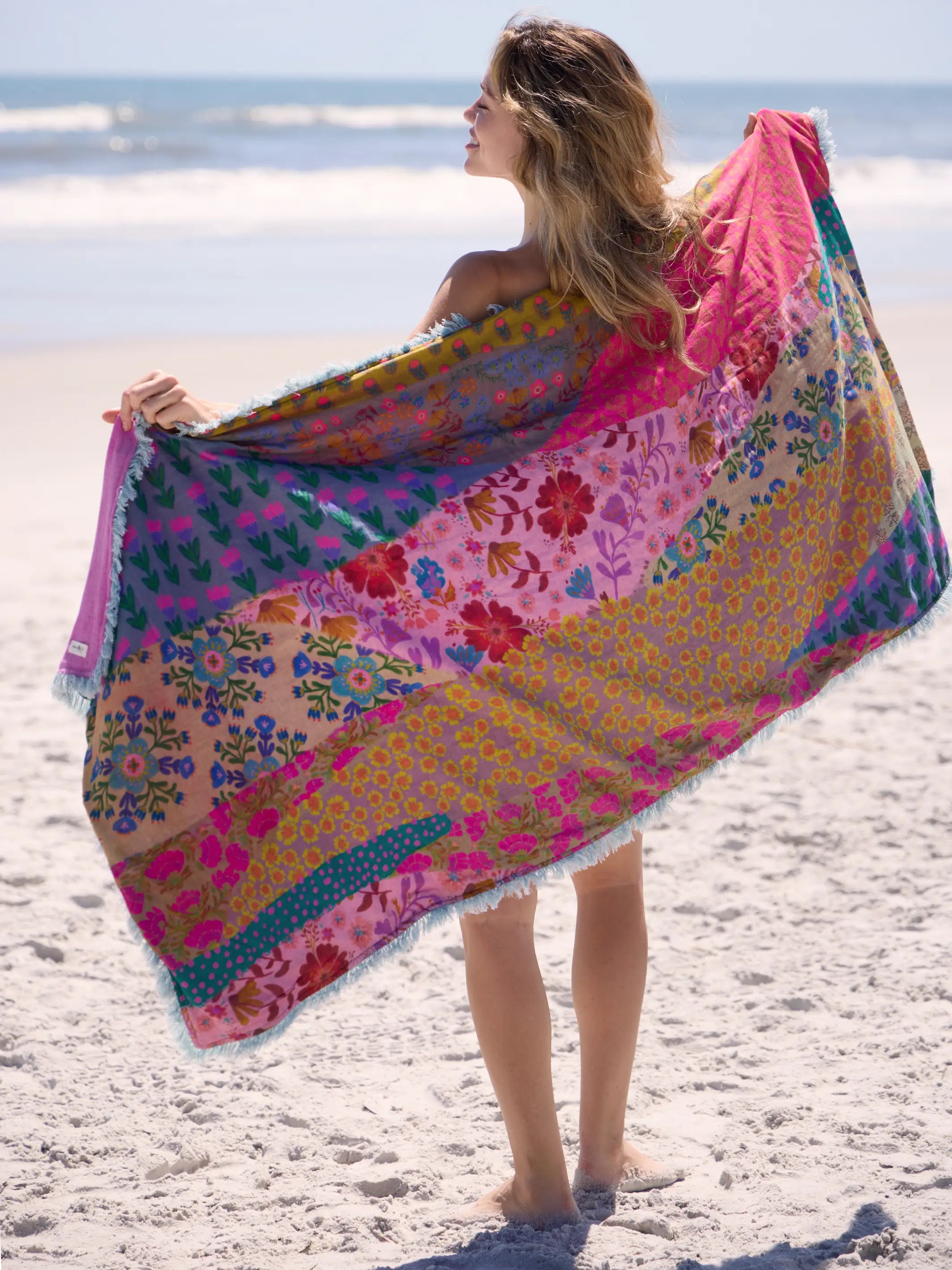 Shabana Beach Towel - Garden Waves