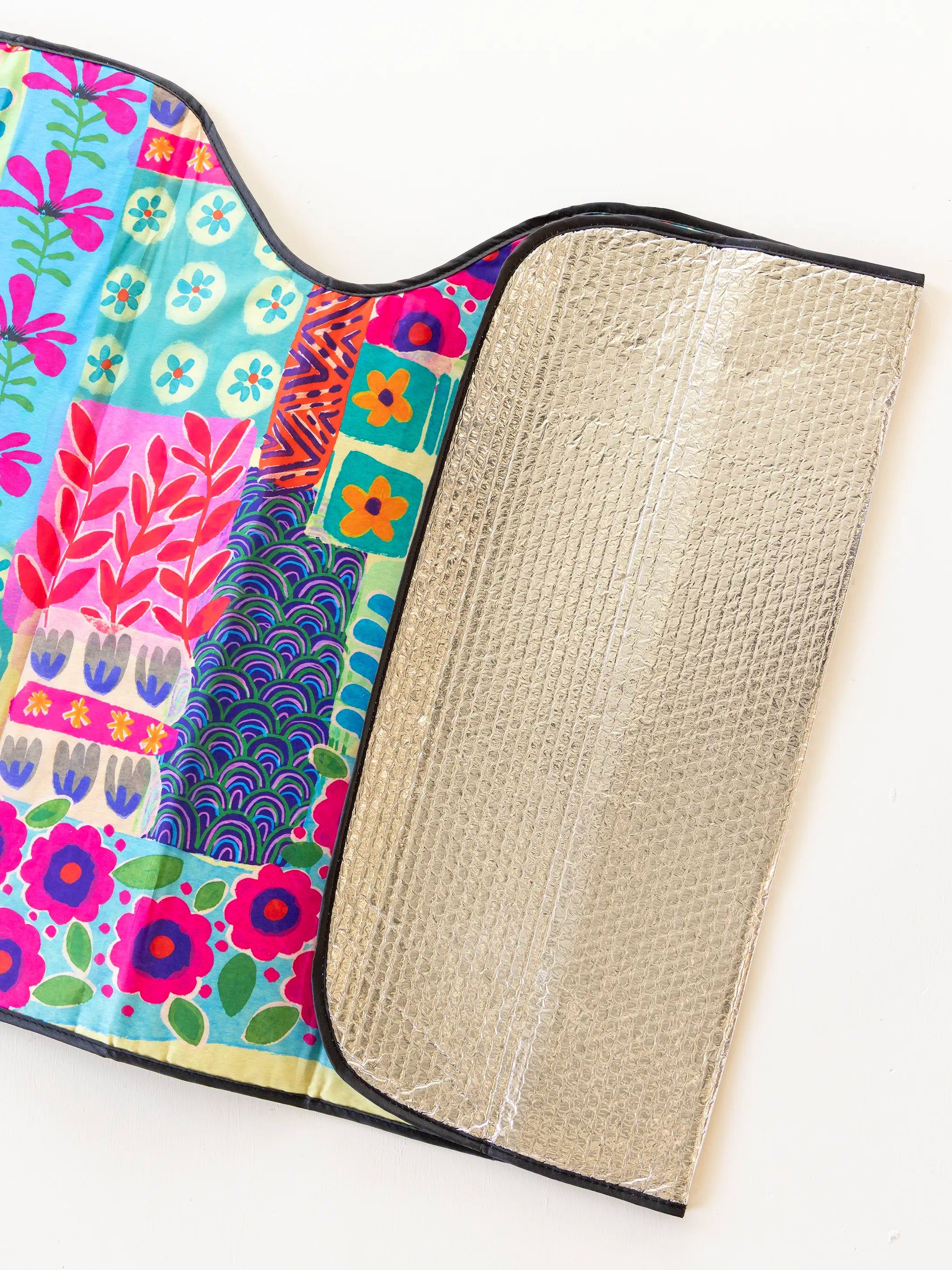 Car Sun Shade - Turquoise Patchwork