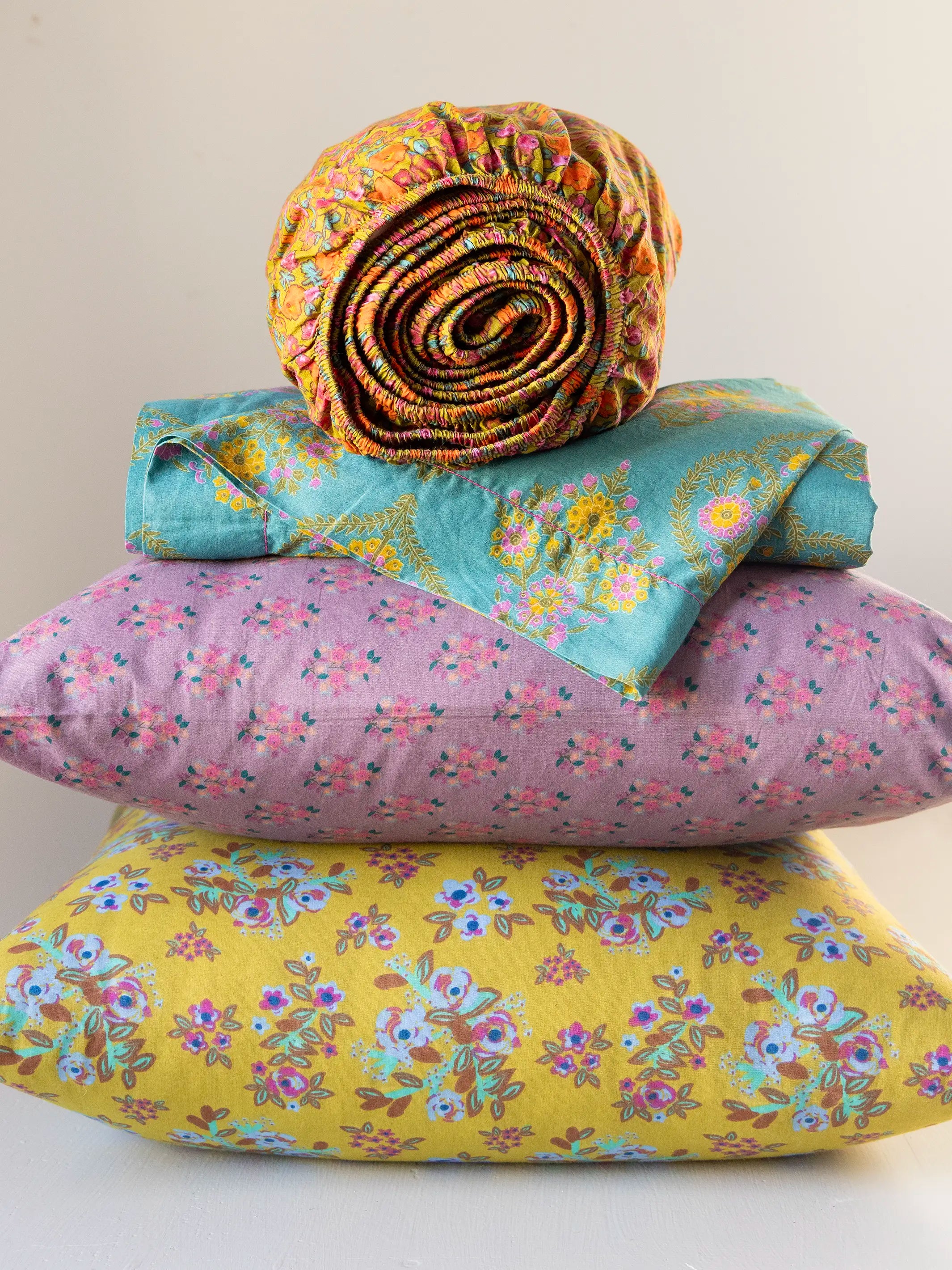 Mix & Match Cotton Pillowcase, Single - Chartreuse Bouquet Blooms