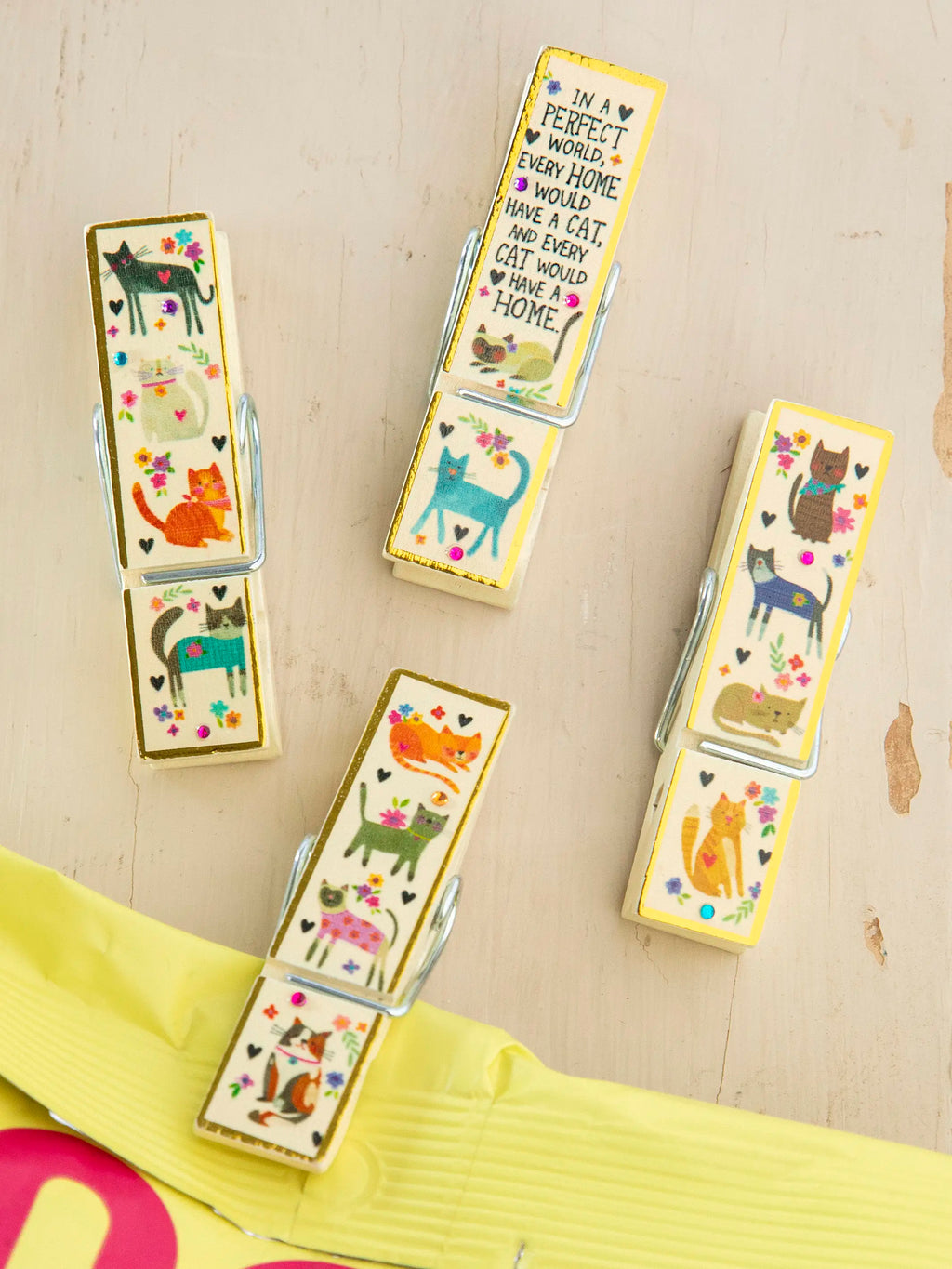 Happy Clips, Set of 4 - Every Cat Has A Home