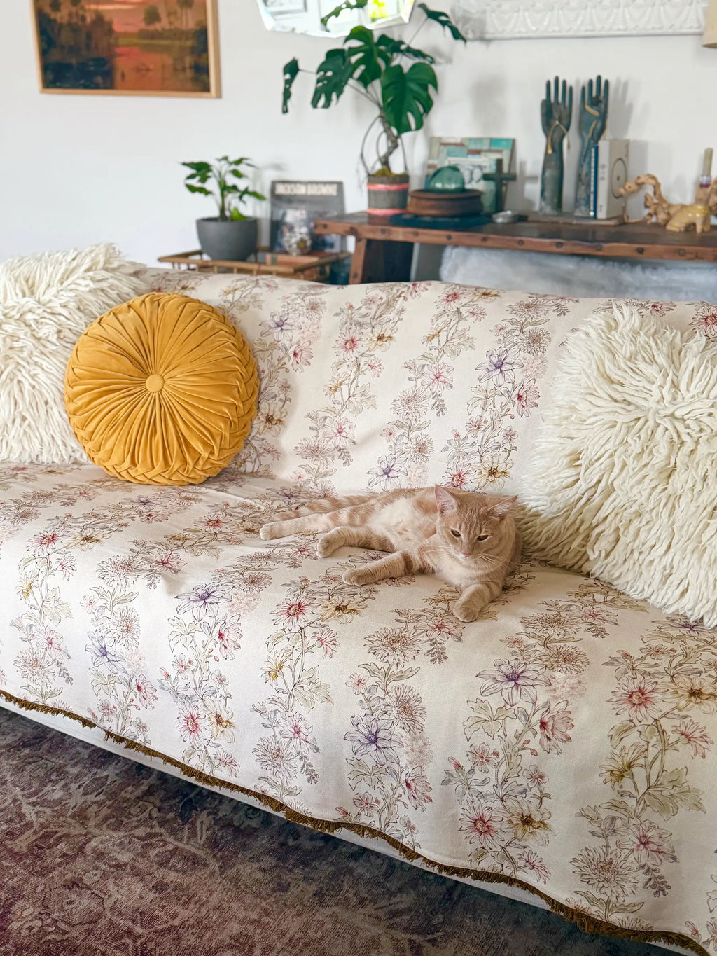 Mom's Favorite Sofa Cover - Ivory Dahlia Rows