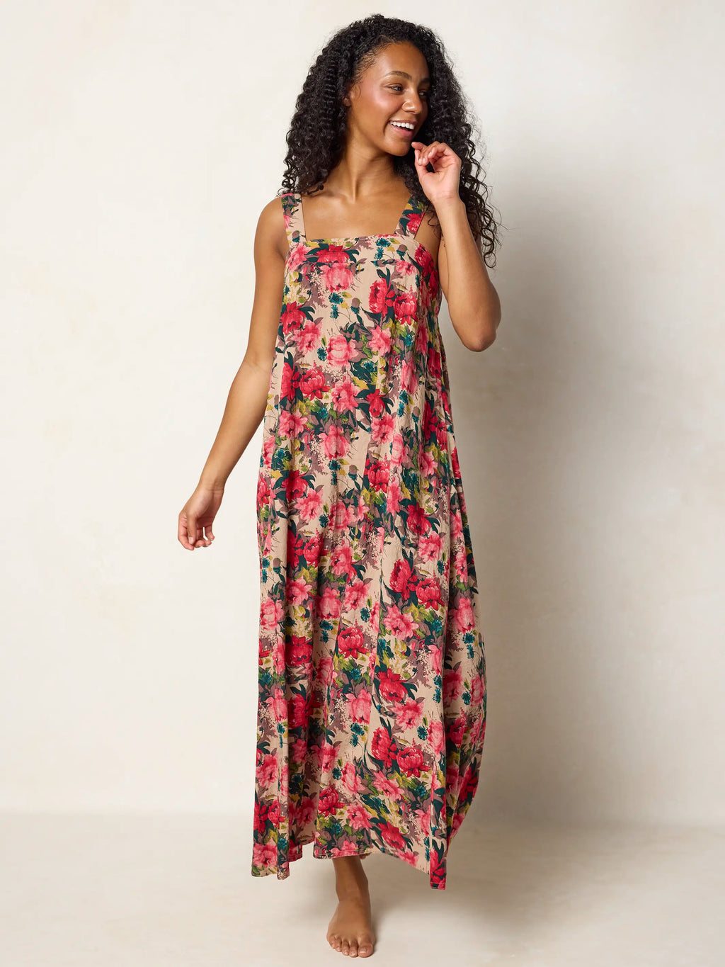 Lennox Maxi Dress - Tan Red Roses