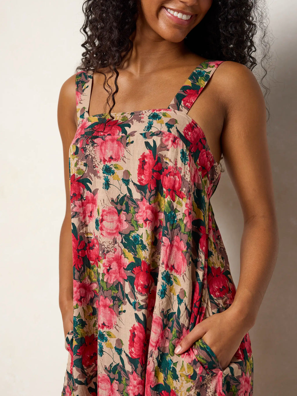 Lennox Maxi Dress - Tan Red Roses