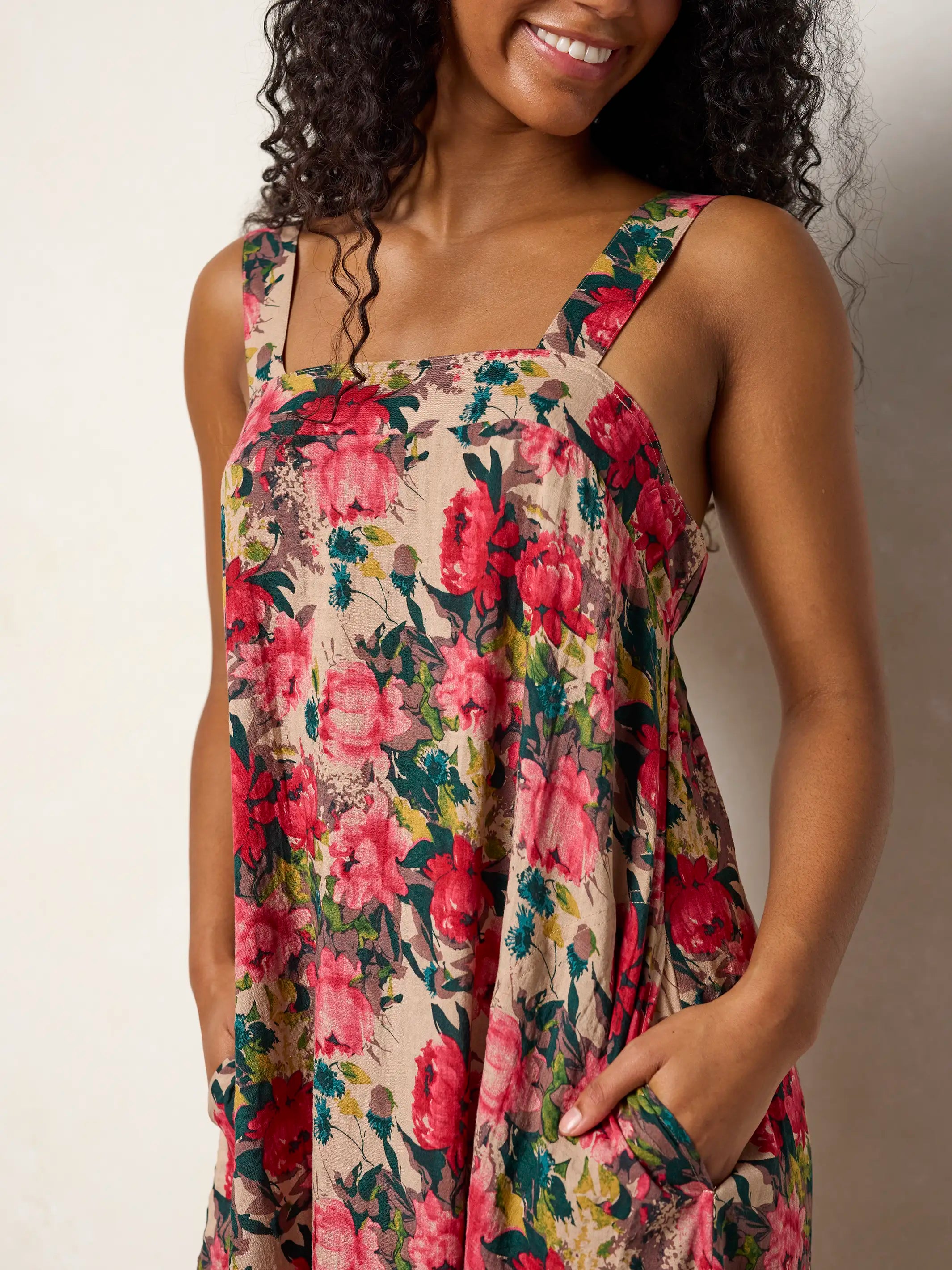 Lennox Maxi Dress - Tan Red Roses
