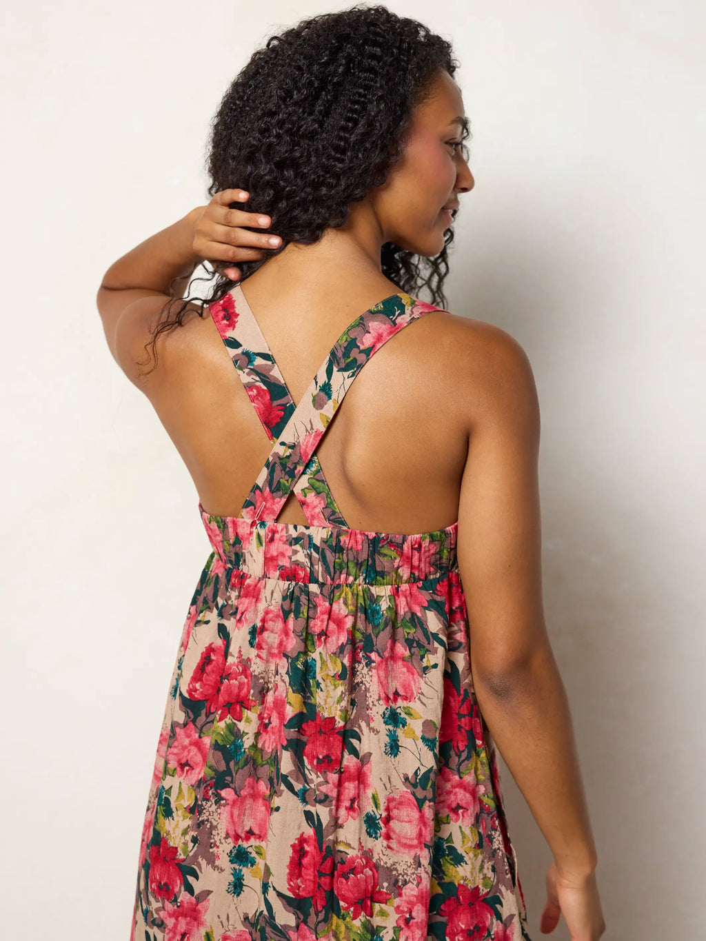 Lennox Maxi Dress - Tan Red Roses