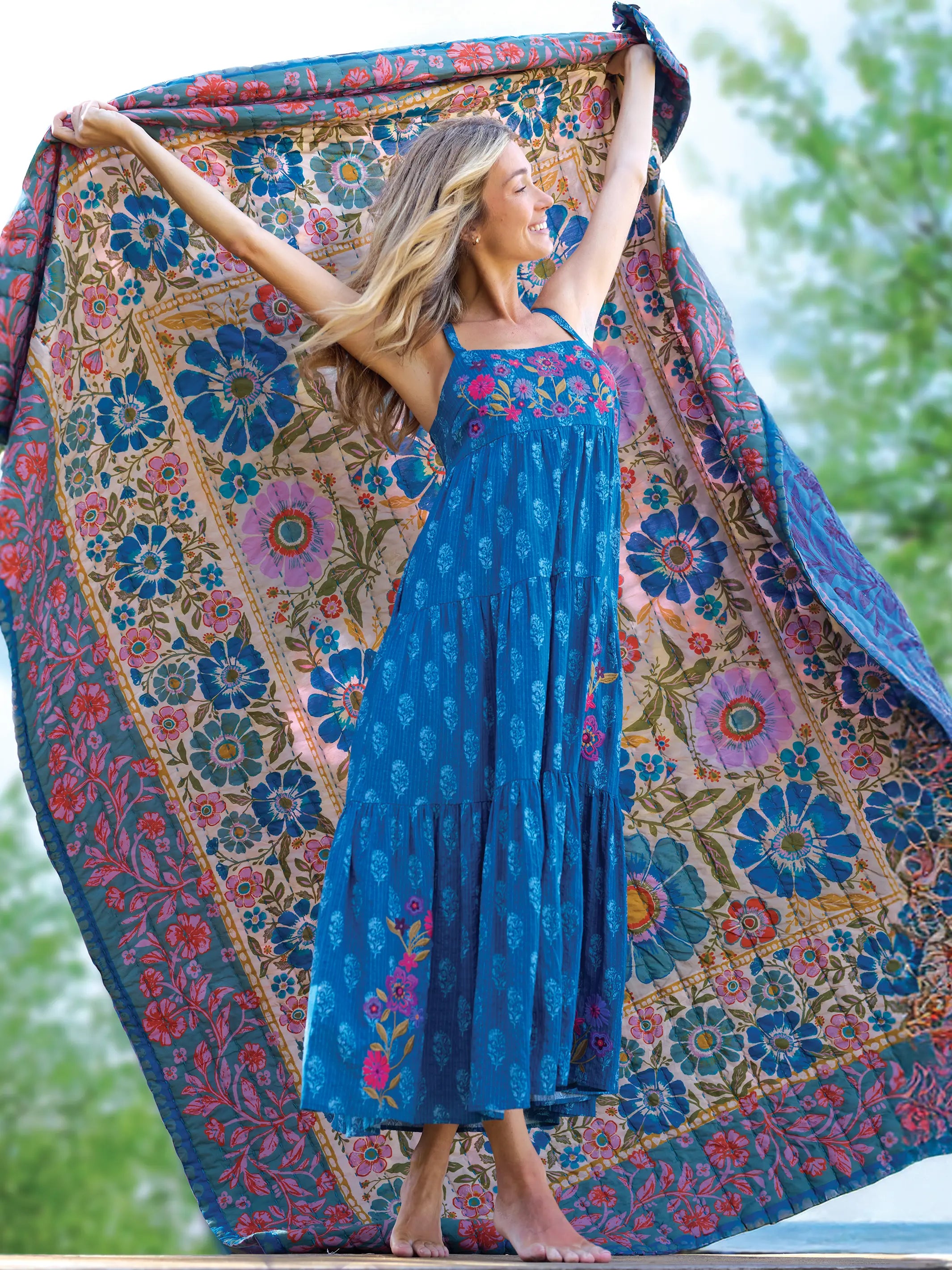 Bungalow Reversible Cotton Quilt - Flower Spell Bandana