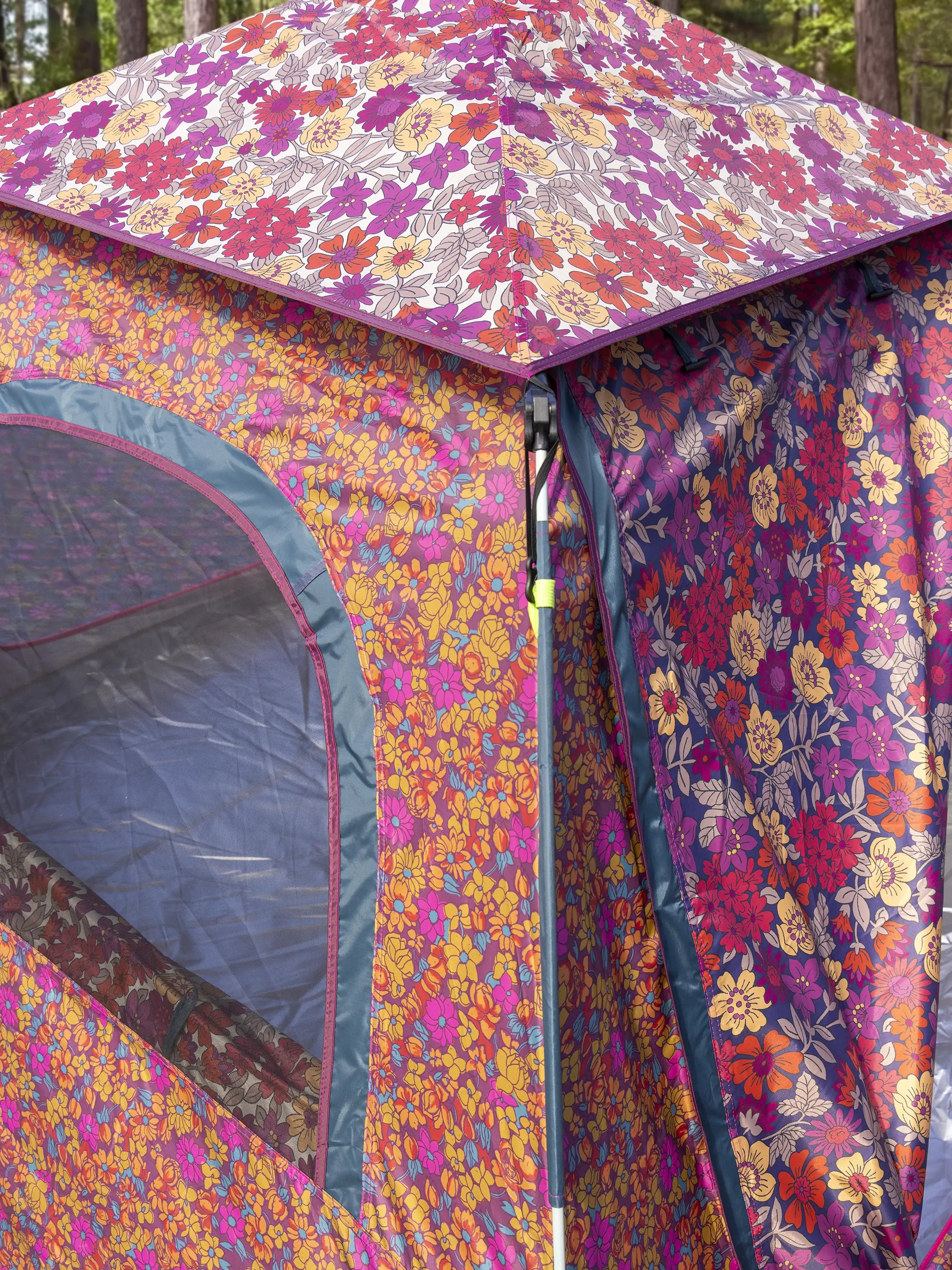 Live Happy Camping Tent - Lush Lilies Plum