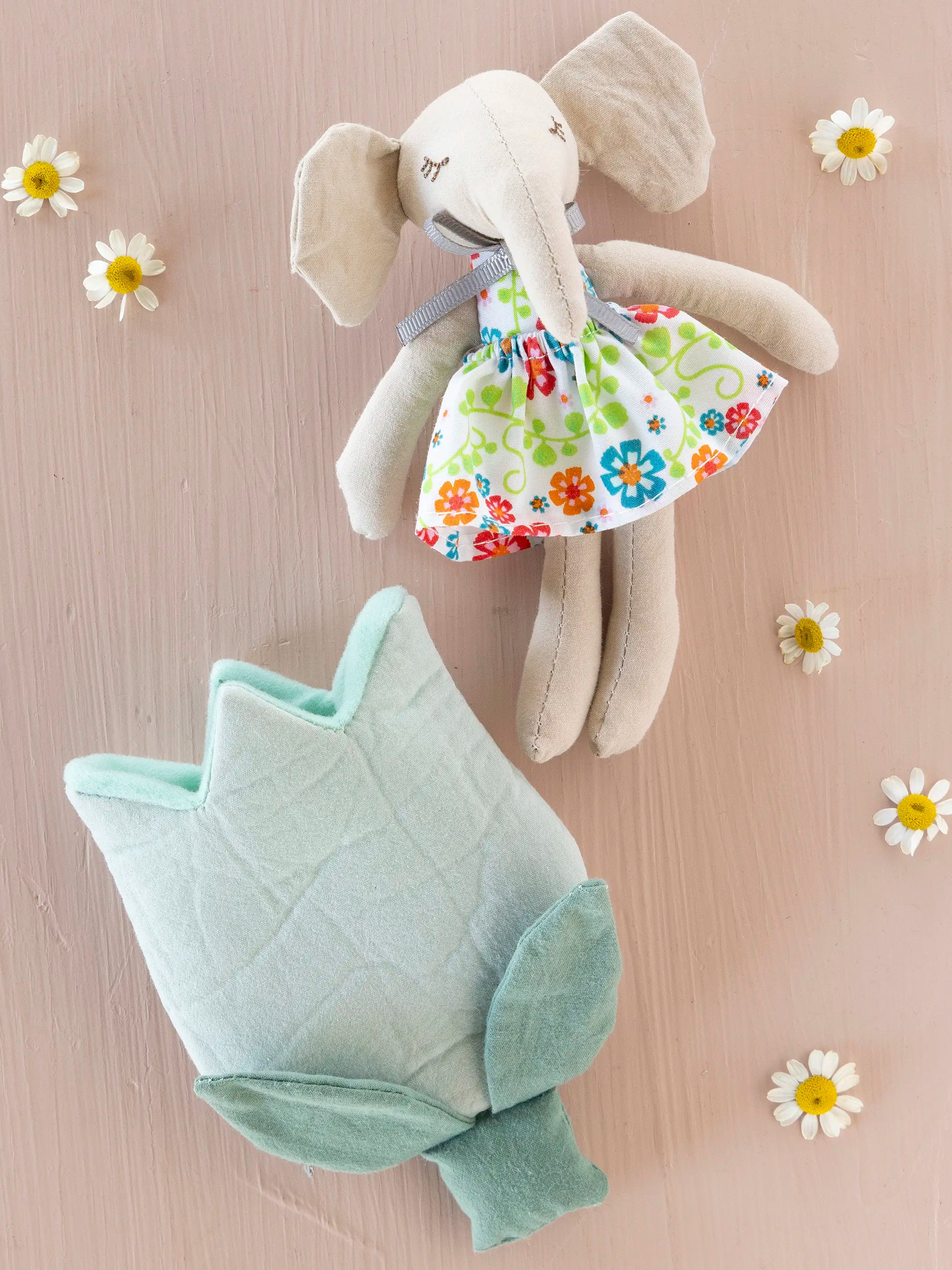 Petal Pal - Elephant