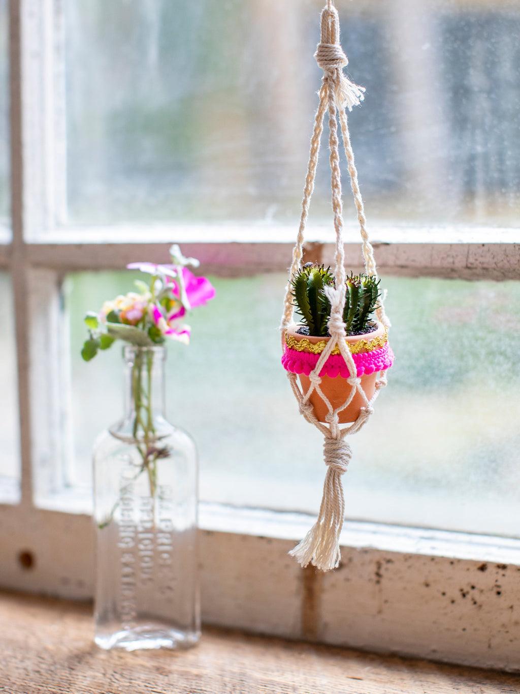 Mini Macrame Faux Succulent Car Charm - Cream