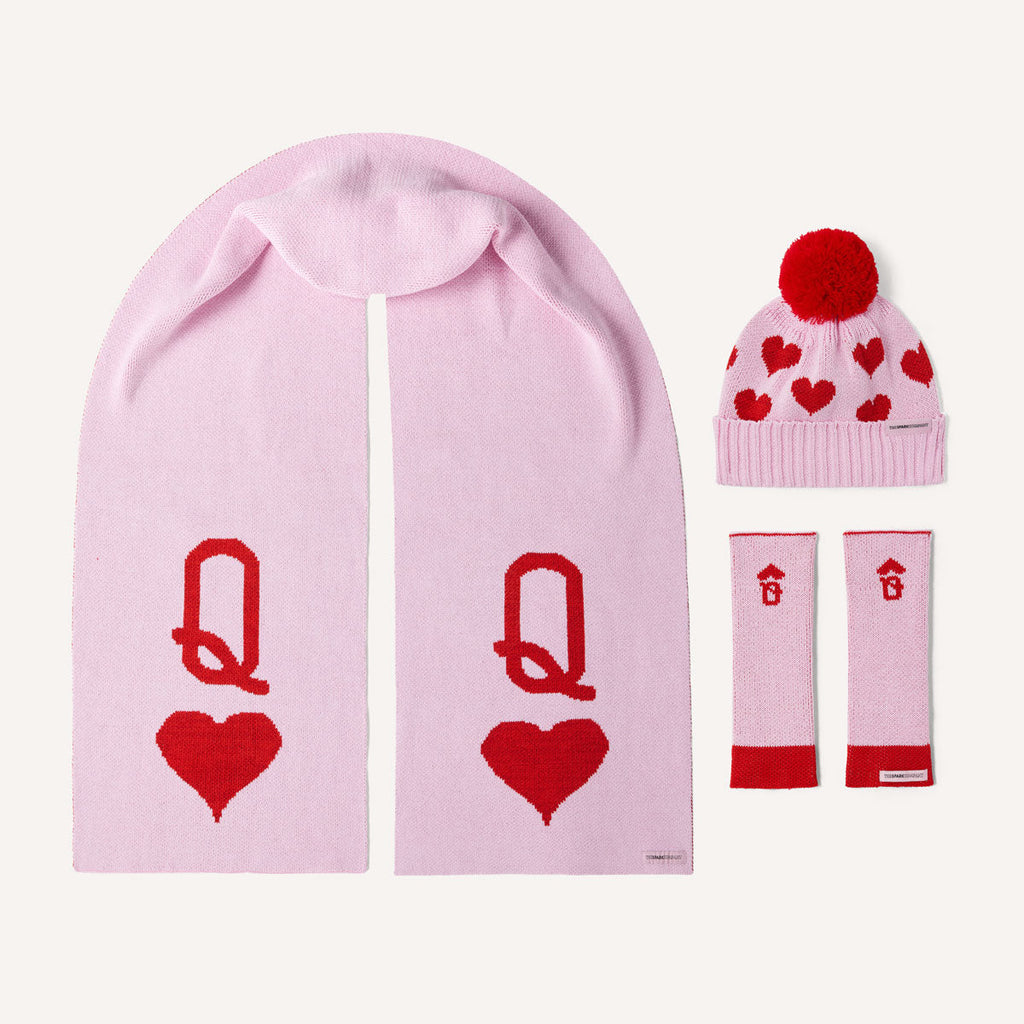Queen Knitted Set