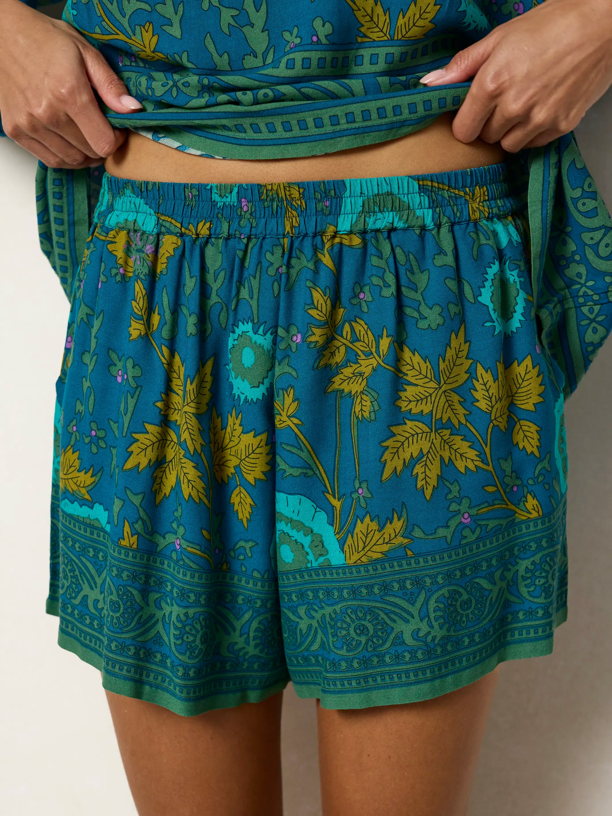 Maribel Shorts - Teal Sage Border