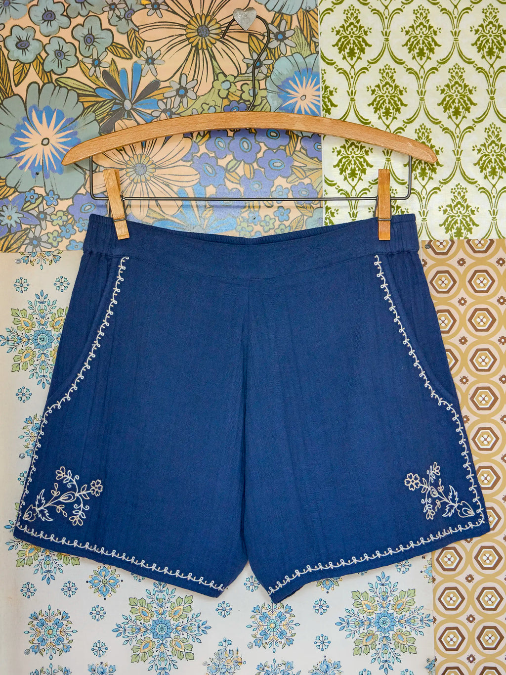 Liza Embroidered Cotton Shorts - Navy