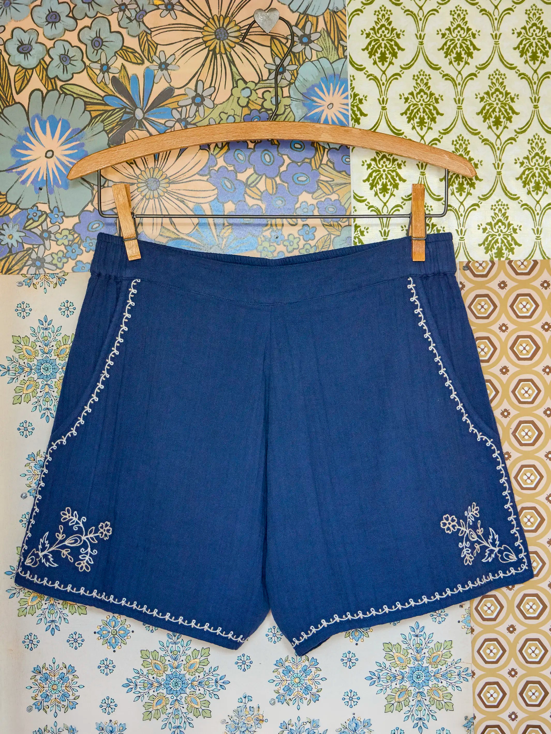 Liza Embroidered Cotton Shorts - Navy