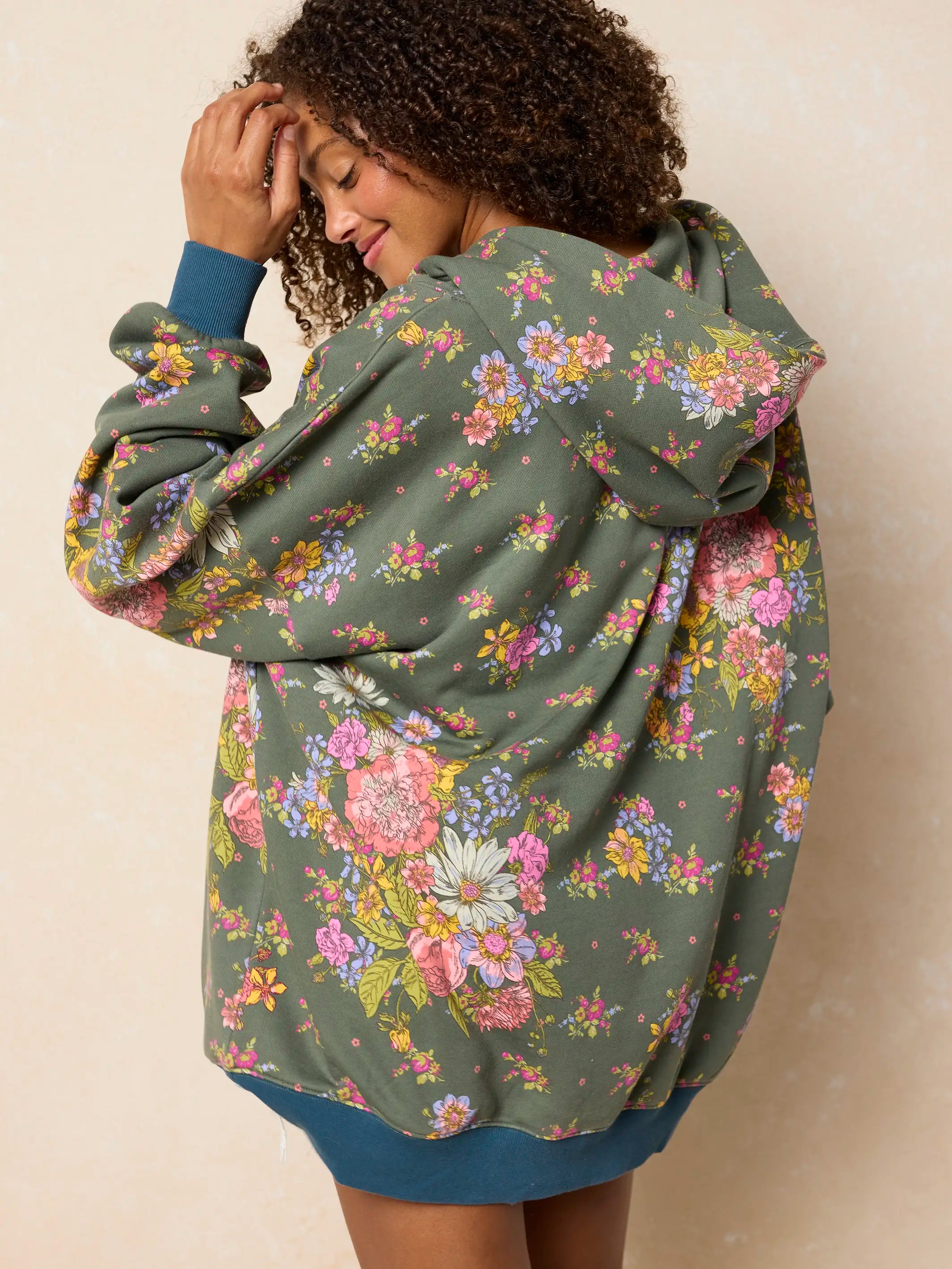 Oversized Printed Hoodie - English Garden Charcoal
