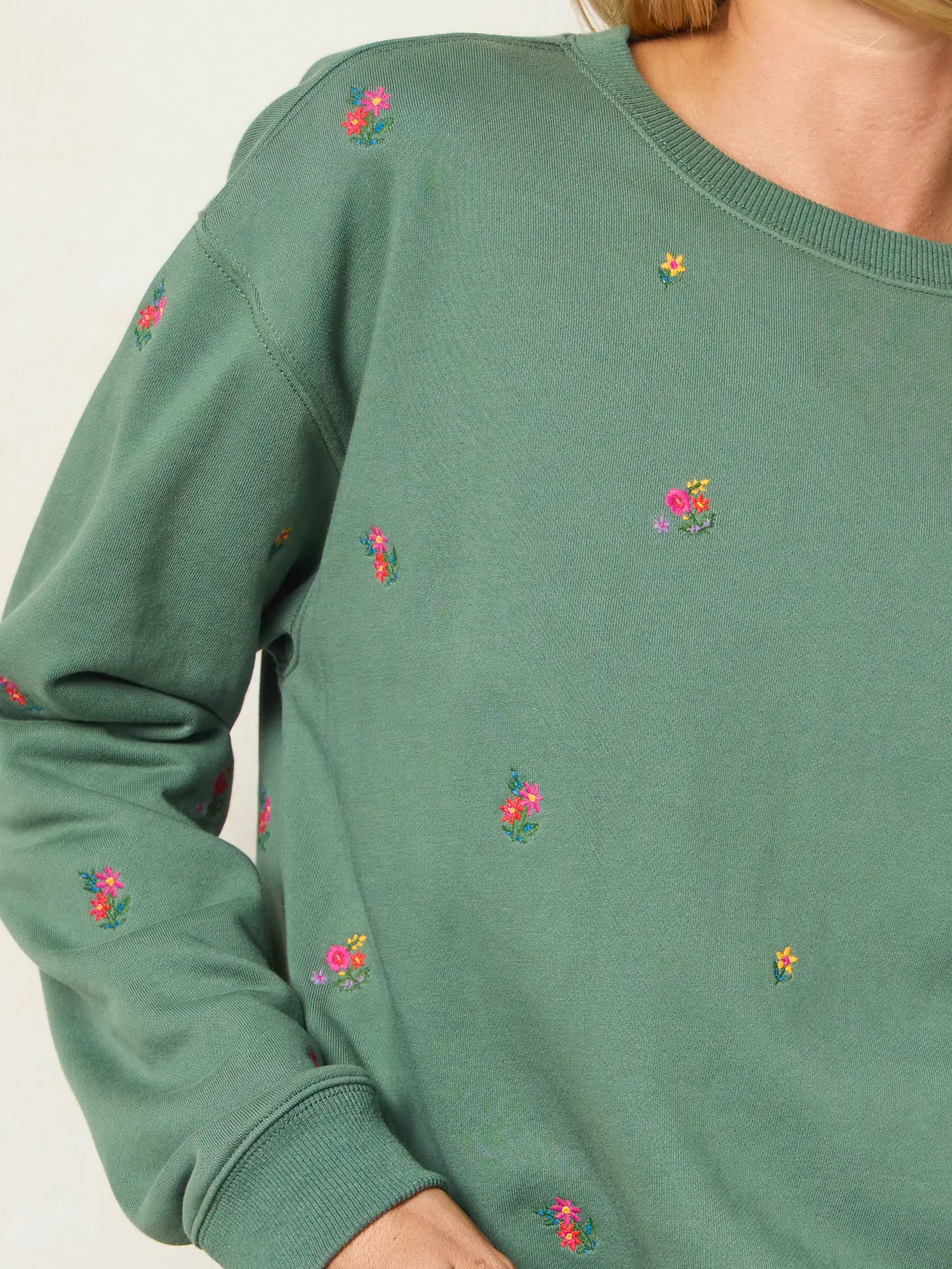 Fave Little Things Embroidered Sweatshirt - Olive Floral