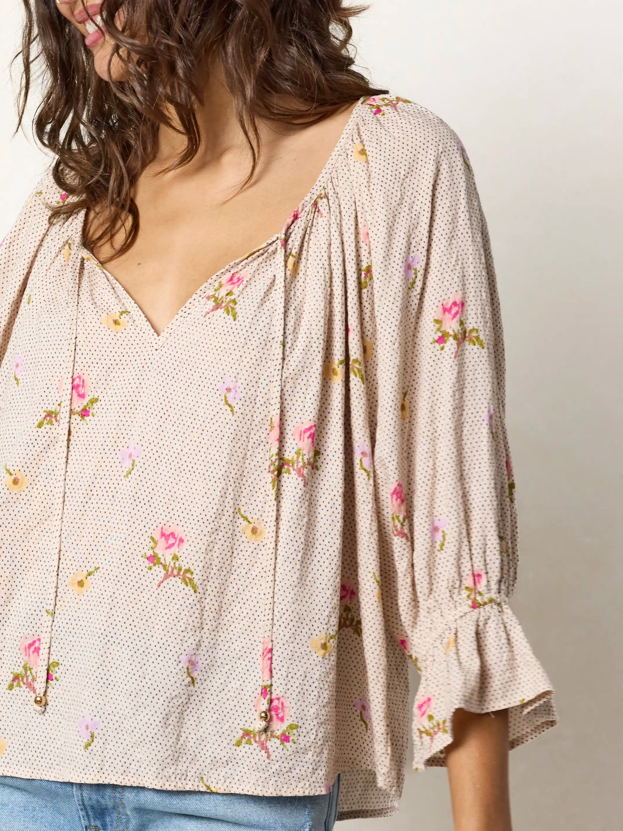 Magnolia Top - Pin Dot Prairie Cream