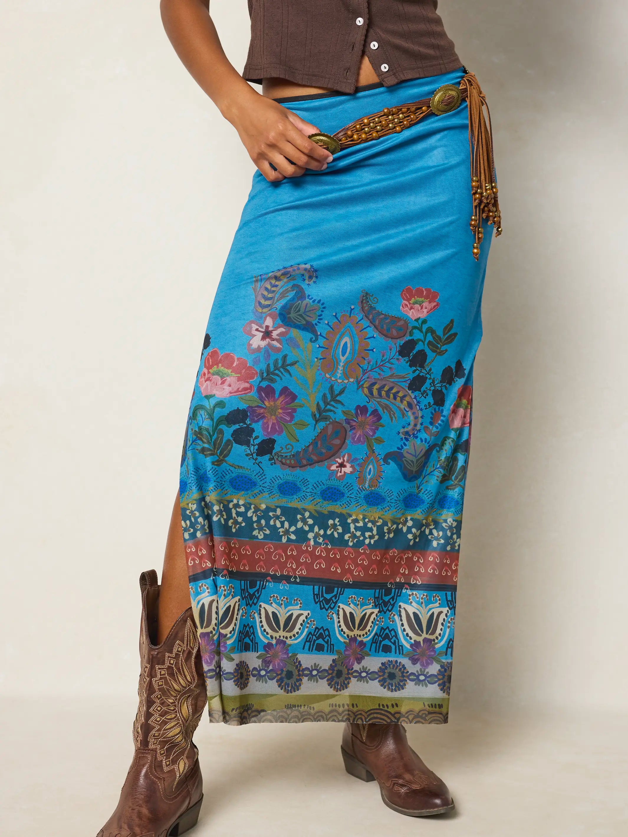 Concho Tassel Belt - Gold